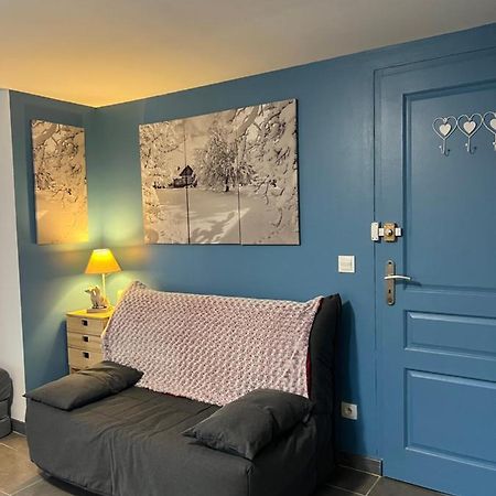 Tres Bel Appartement Bleu Монклар Екстериор снимка
